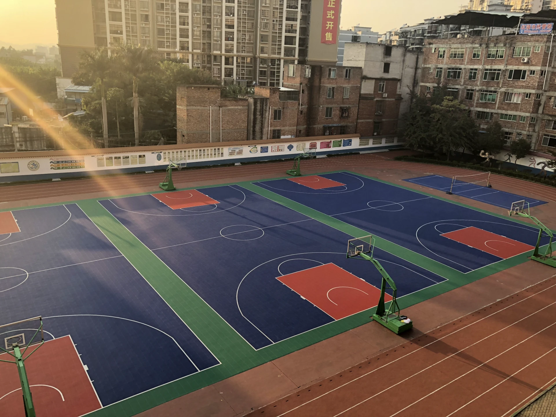 playground safety floor